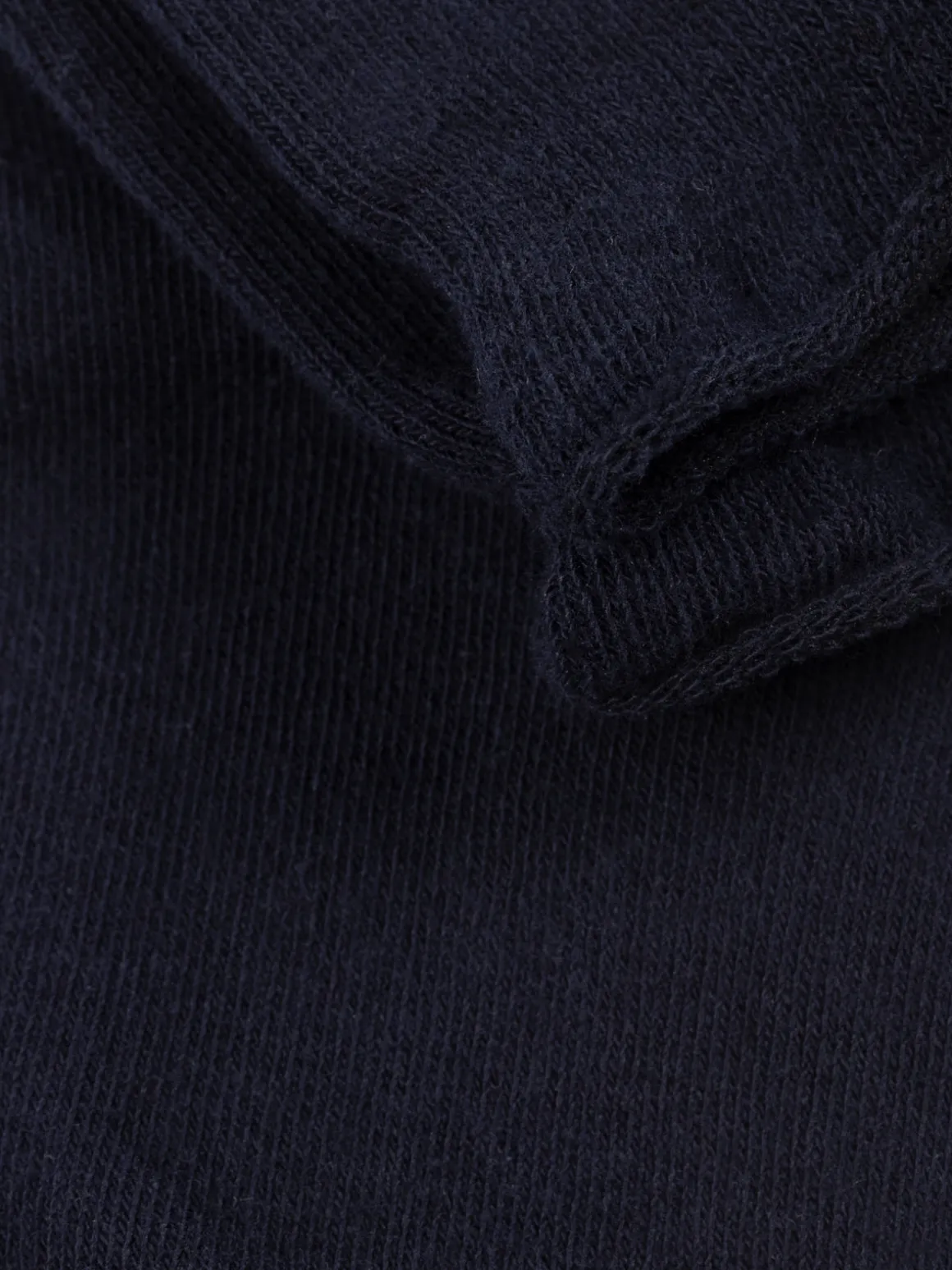 Bas