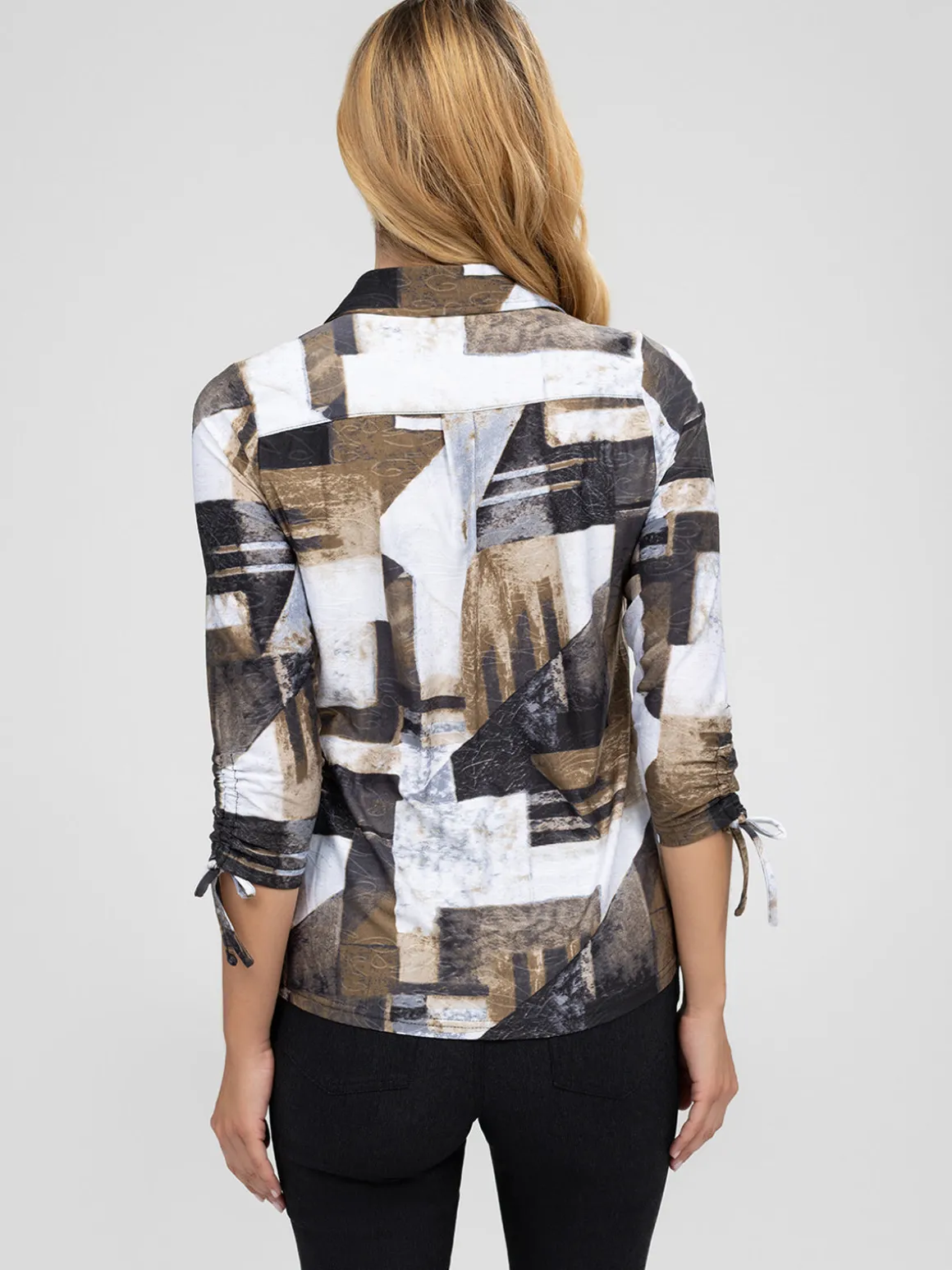 Blouse à manches 3/4 avec boutons