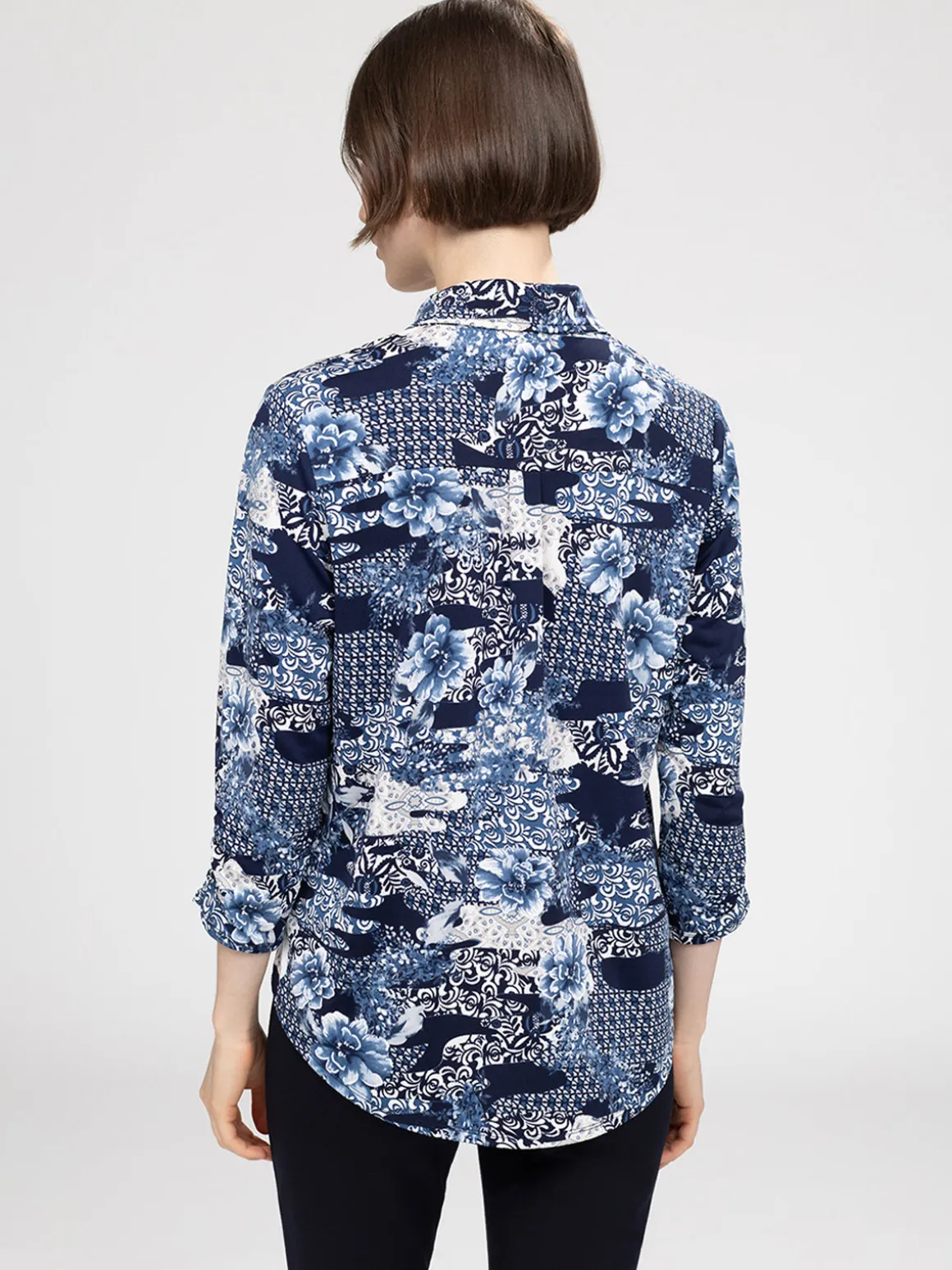 Blouse à manches 3/4 avec boutons