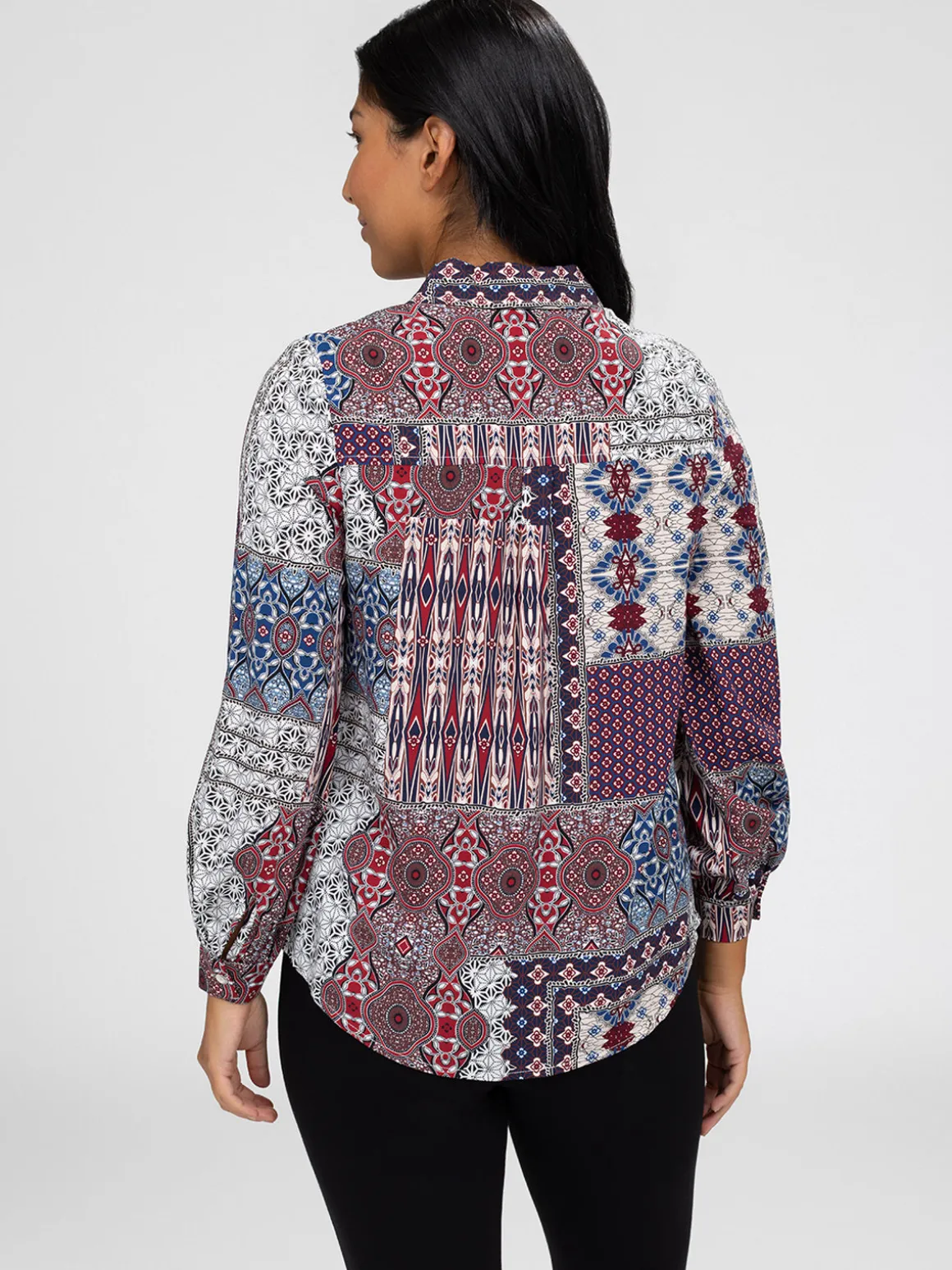 Blouse à manches longues avec boutons
