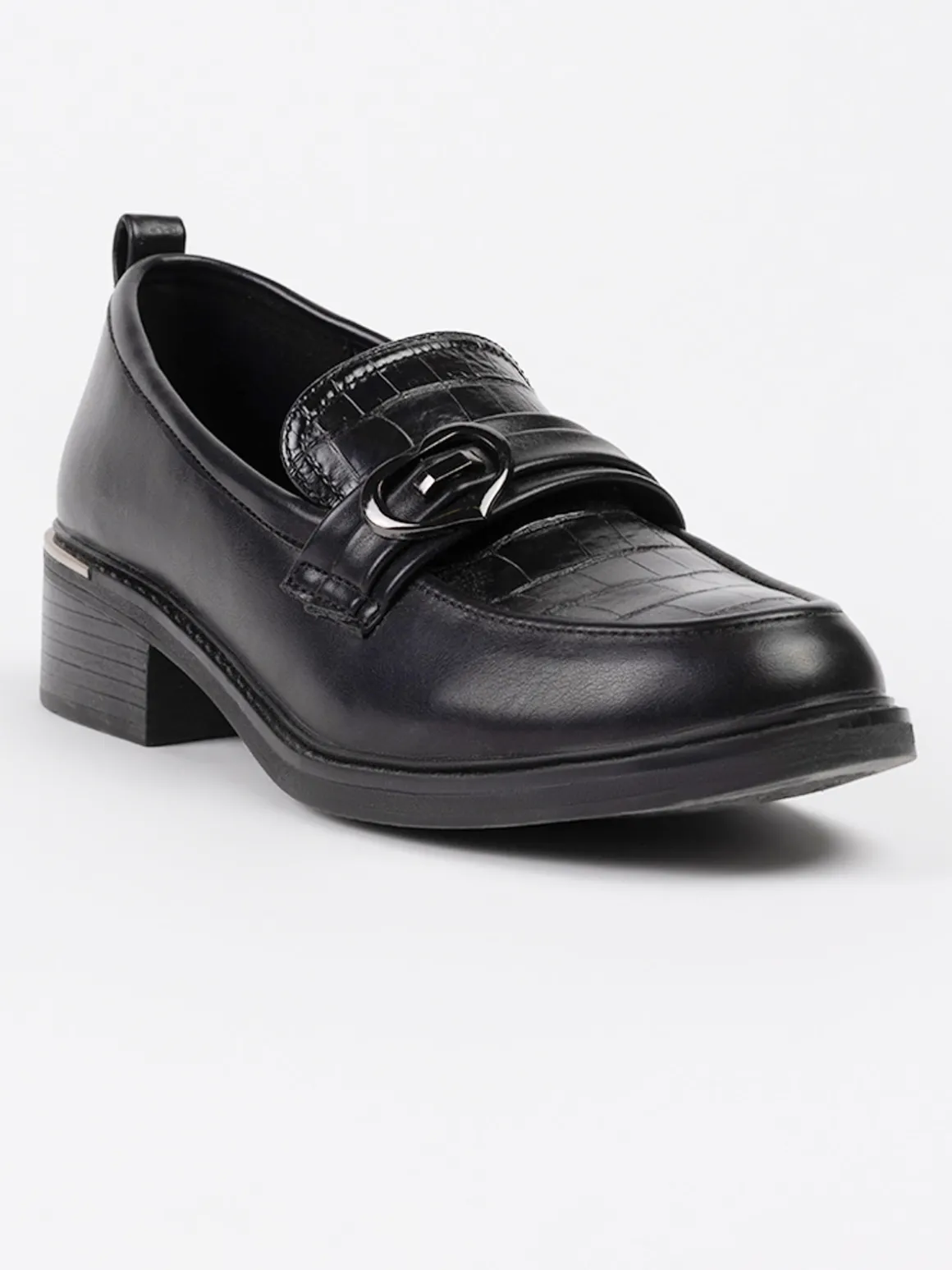 Chaussures à talon plats