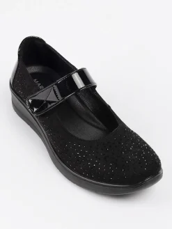 Chaussures à talon plats