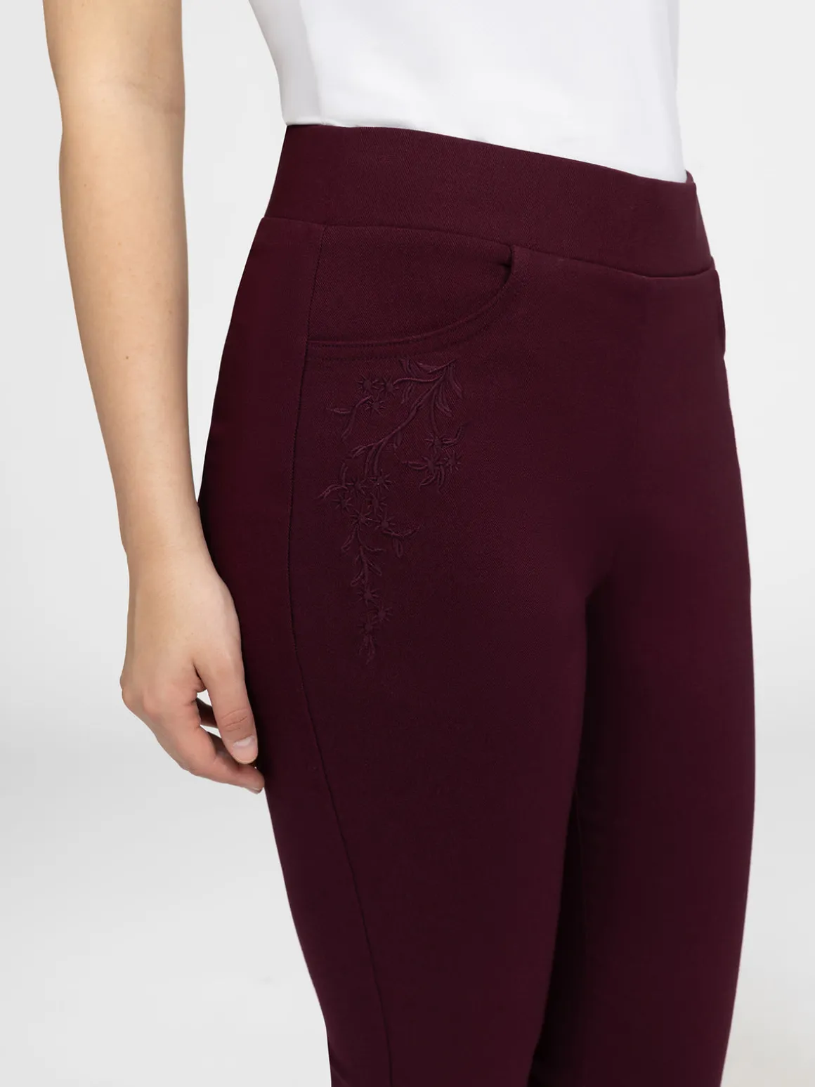 Pantalon droit semi-ajusté à enfiler - Petite