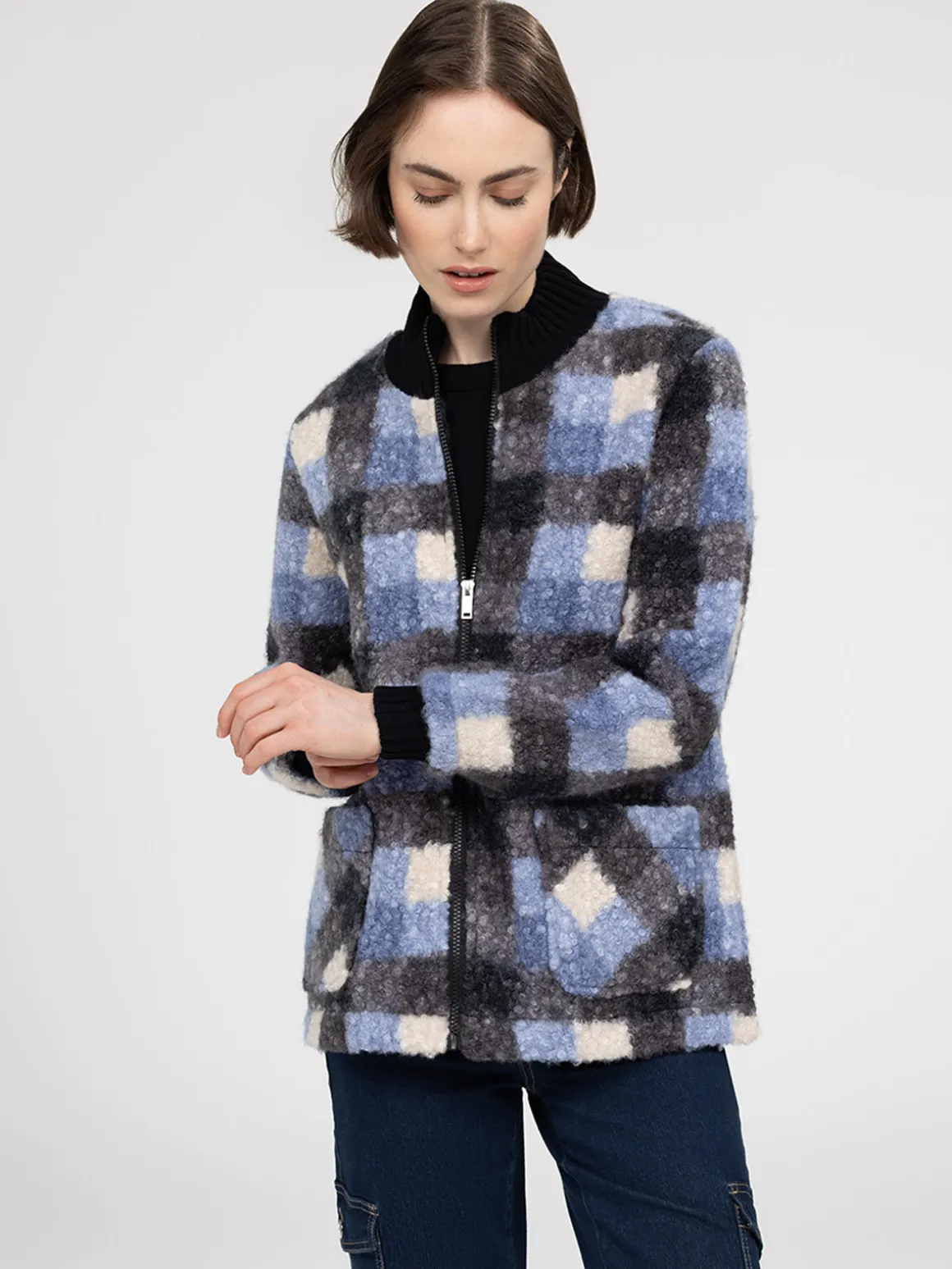Veste en tricot à manches longues